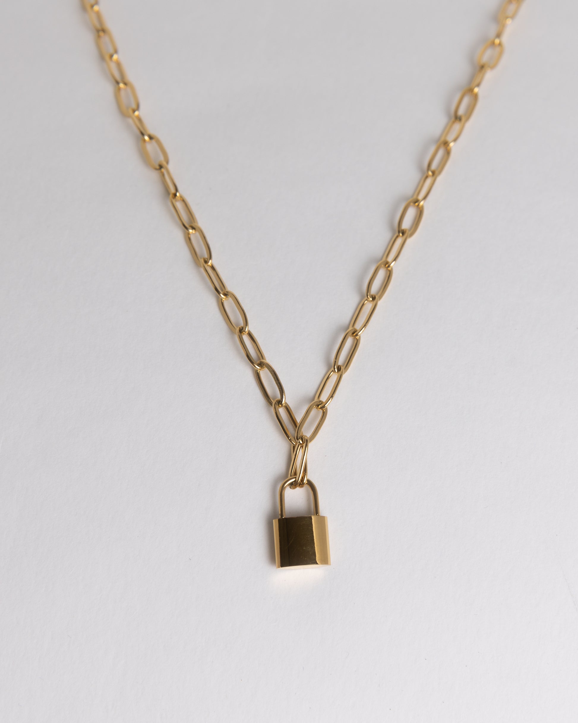 ARMELLA KETTE